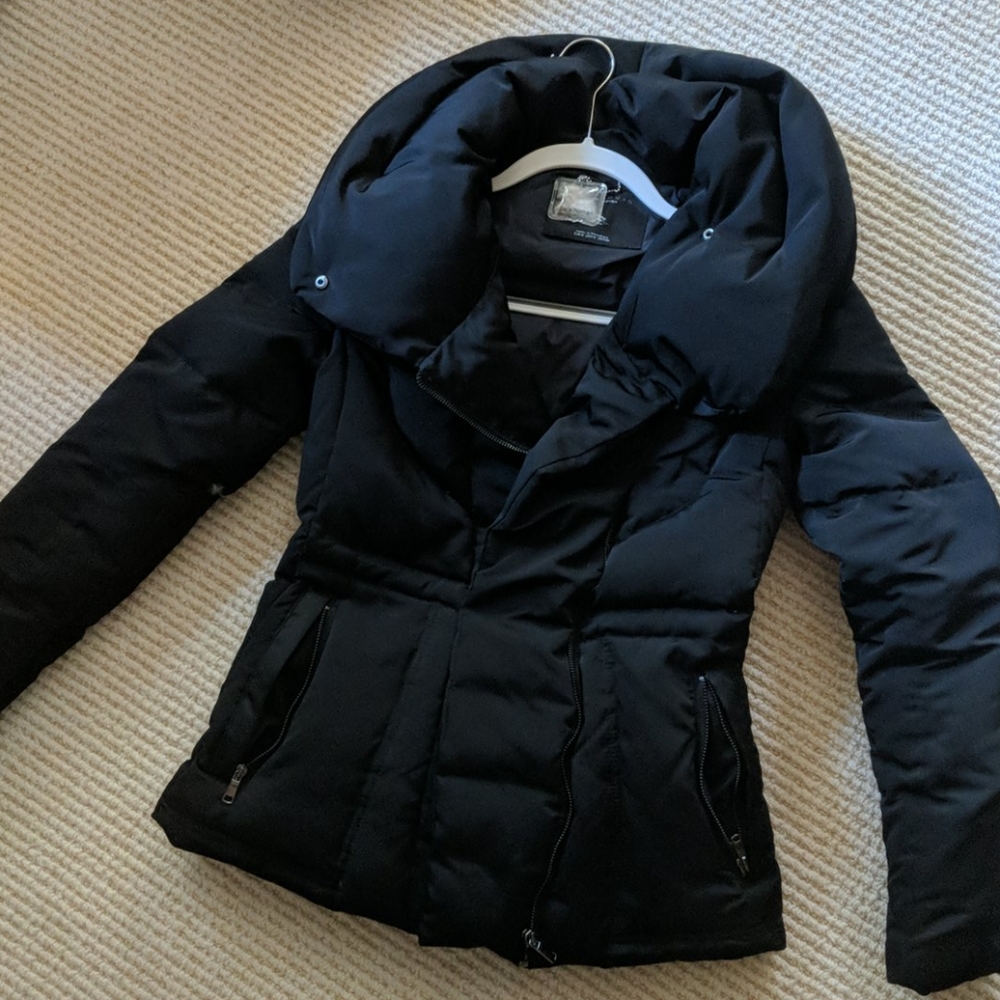 ZARA Woman Black Puffer Winter Jacket